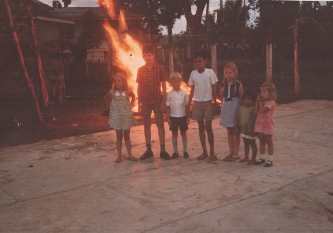 1971-05-01 Burning the Clubouse